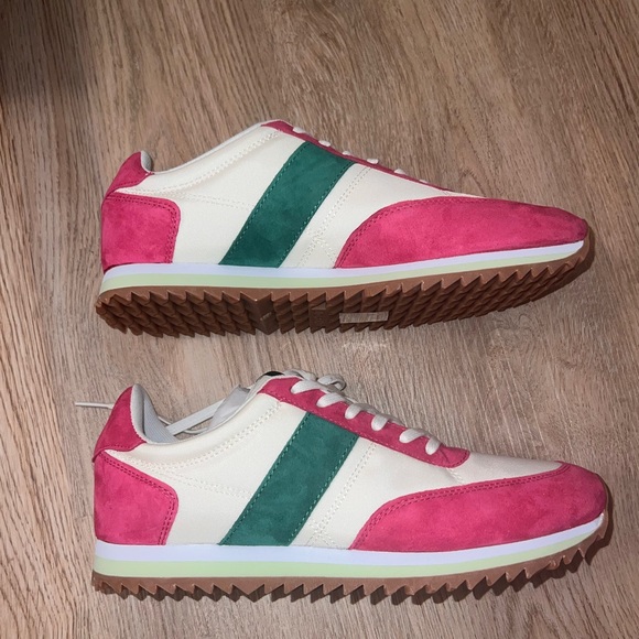 NWT Fuchsia and Kelly Green J.Crew joggers. Size 9.5. Wide foot friendly! - Picture 2 of 7